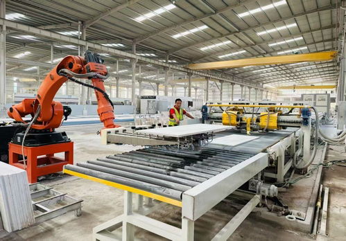 首季中国经济观察 听, 黑科技 背后的产业 新 变迁