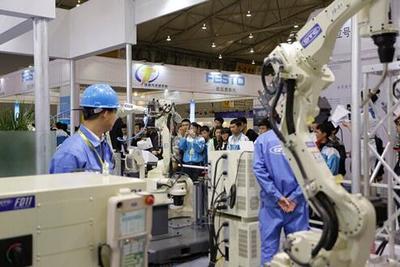 成都工博会隆重开幕，智能制造装备引领产业新浪潮